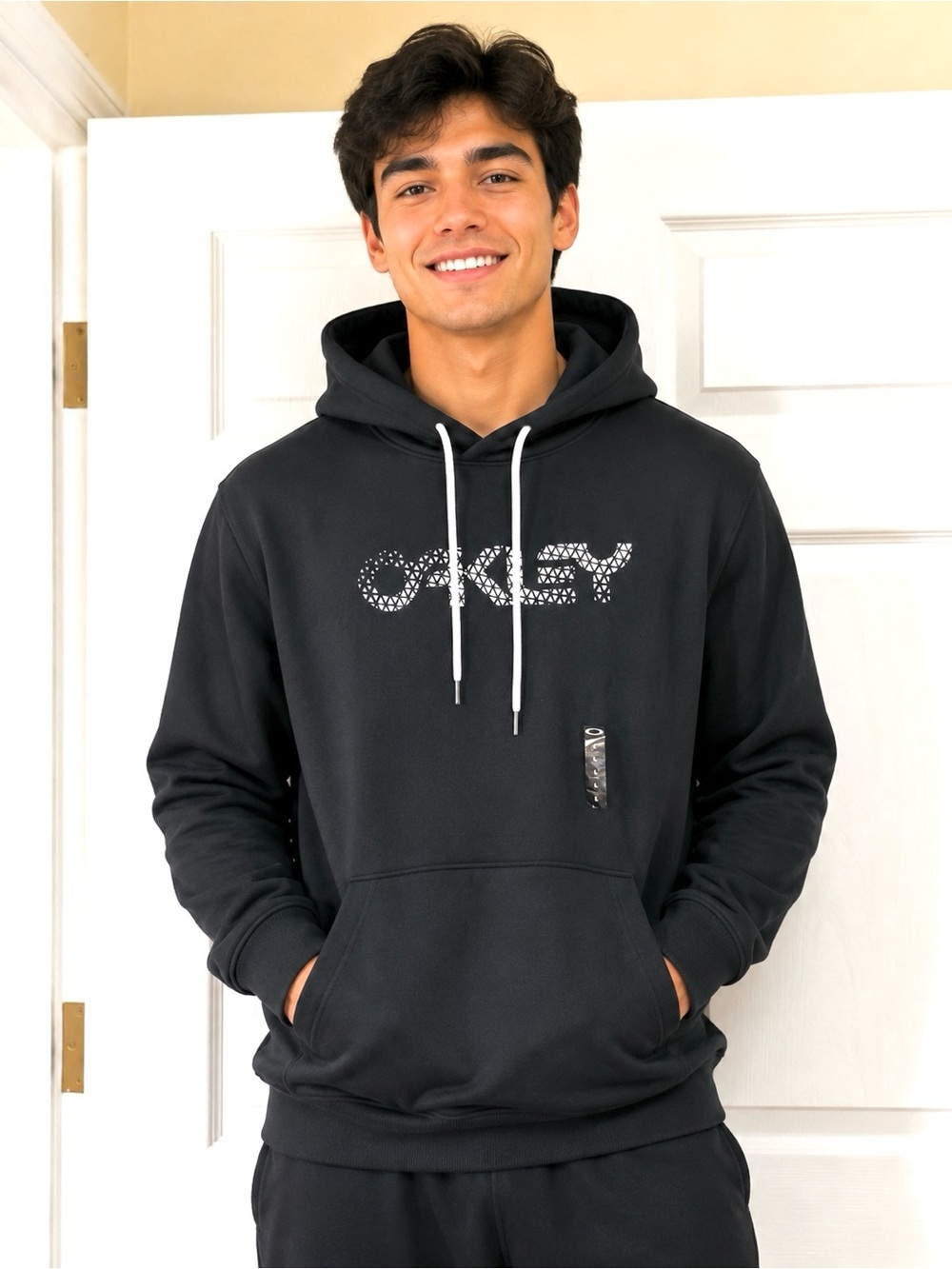 NWT Oakley L Post Po Teddy Full Zip Hoodie black active casual performance logo